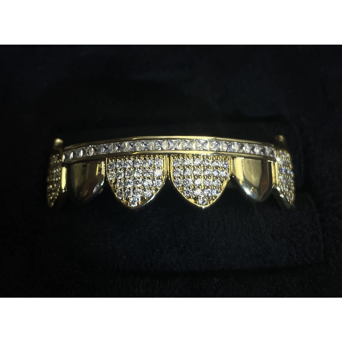 ZR Grillz hip-hop zirconia vampire Halloween accessory, comfortable for men and women to wear, ideal for street rappers. Y25