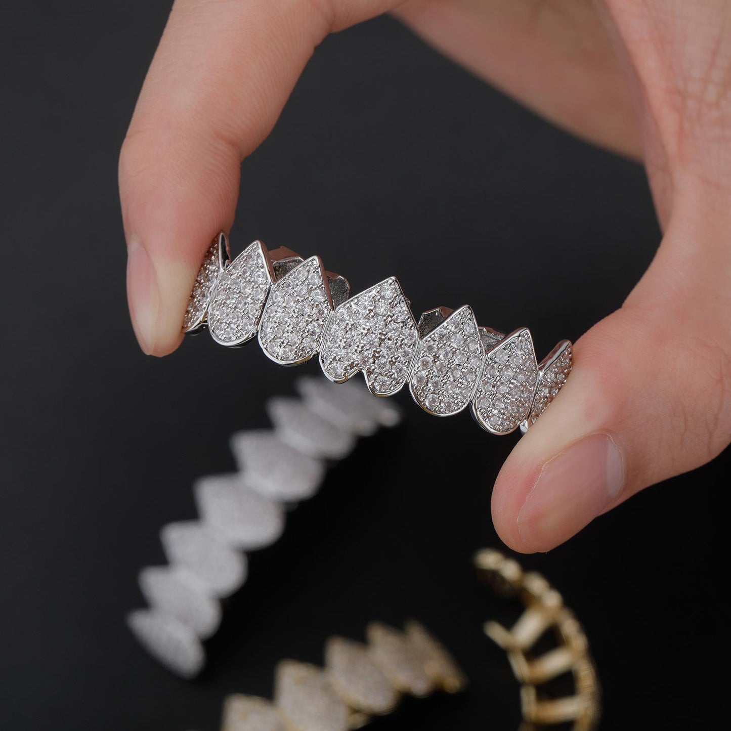 Unisex Cubic Zirconia Comfortable Grillz Hiphop Accessories Grillz  For Men&Women  K236