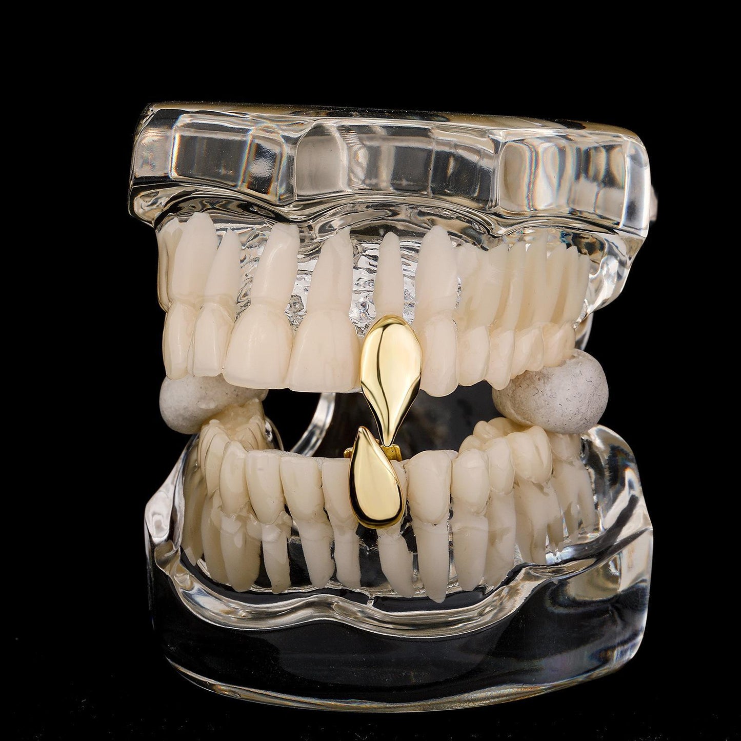 Unisex Single Tooth Comfortable Grillz For Men & Women Hiphop Accessories Grills  Vampire