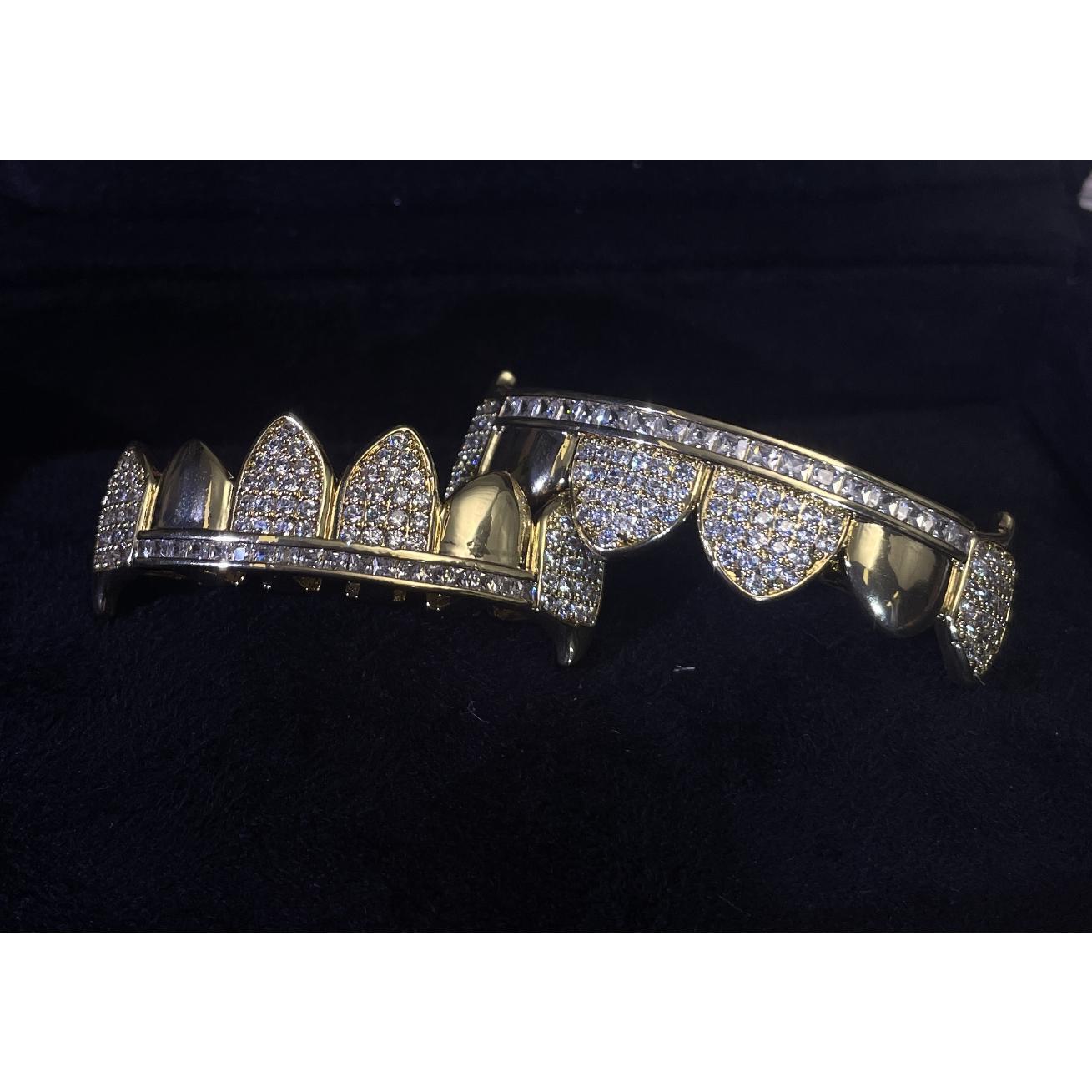 【ALL 4、6teeth  ZIRCON  GRILLZ IN HERE 02】Unisex Hiphop Accessories Grillz Cubic Zirconia Grills Comfortable